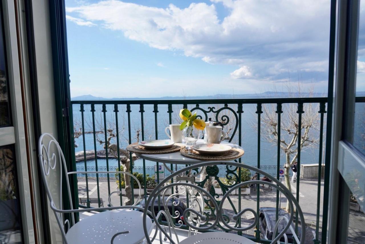 Mavi Apartments Piano di Sorrento Exteriör bild