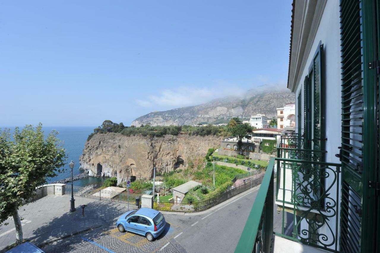 Mavi Apartments Piano di Sorrento Exteriör bild