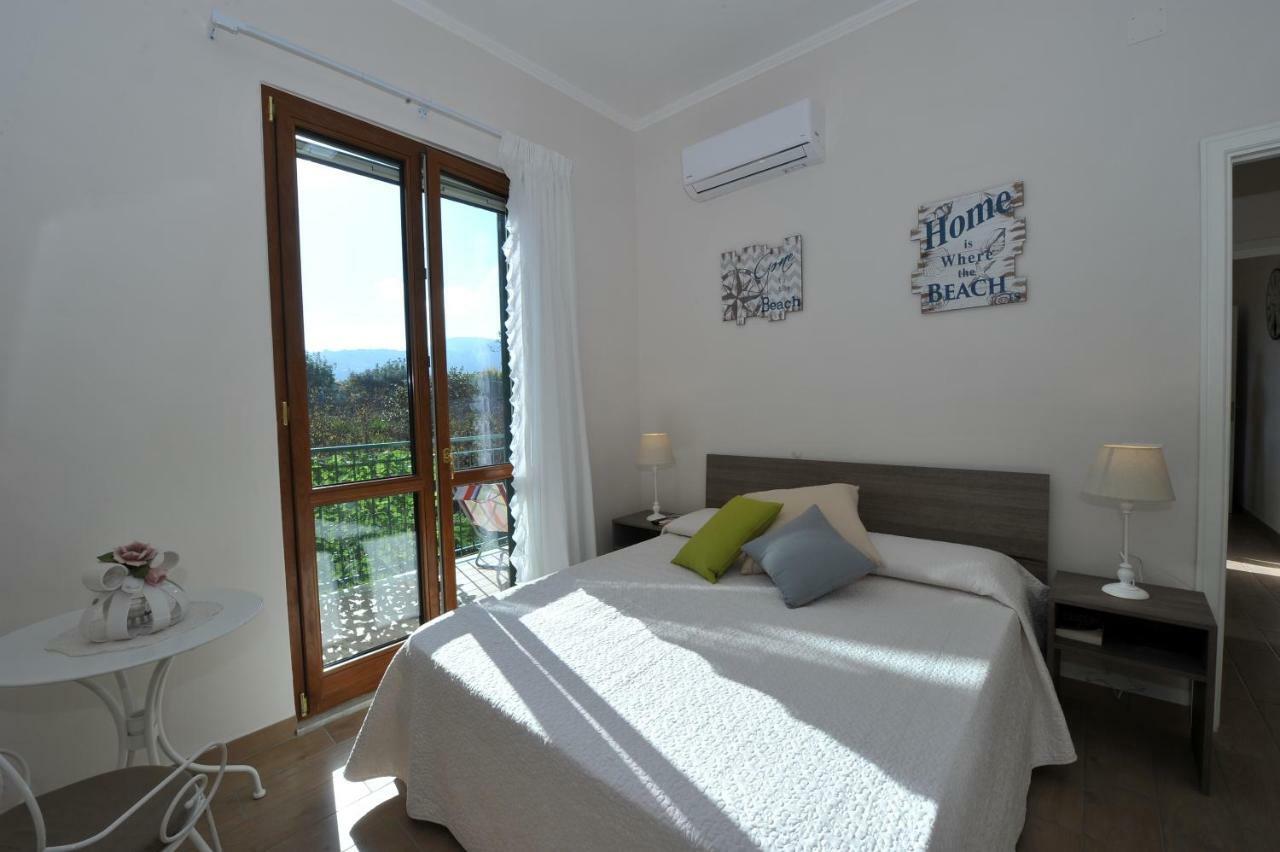 Mavi Apartments Piano di Sorrento Exteriör bild