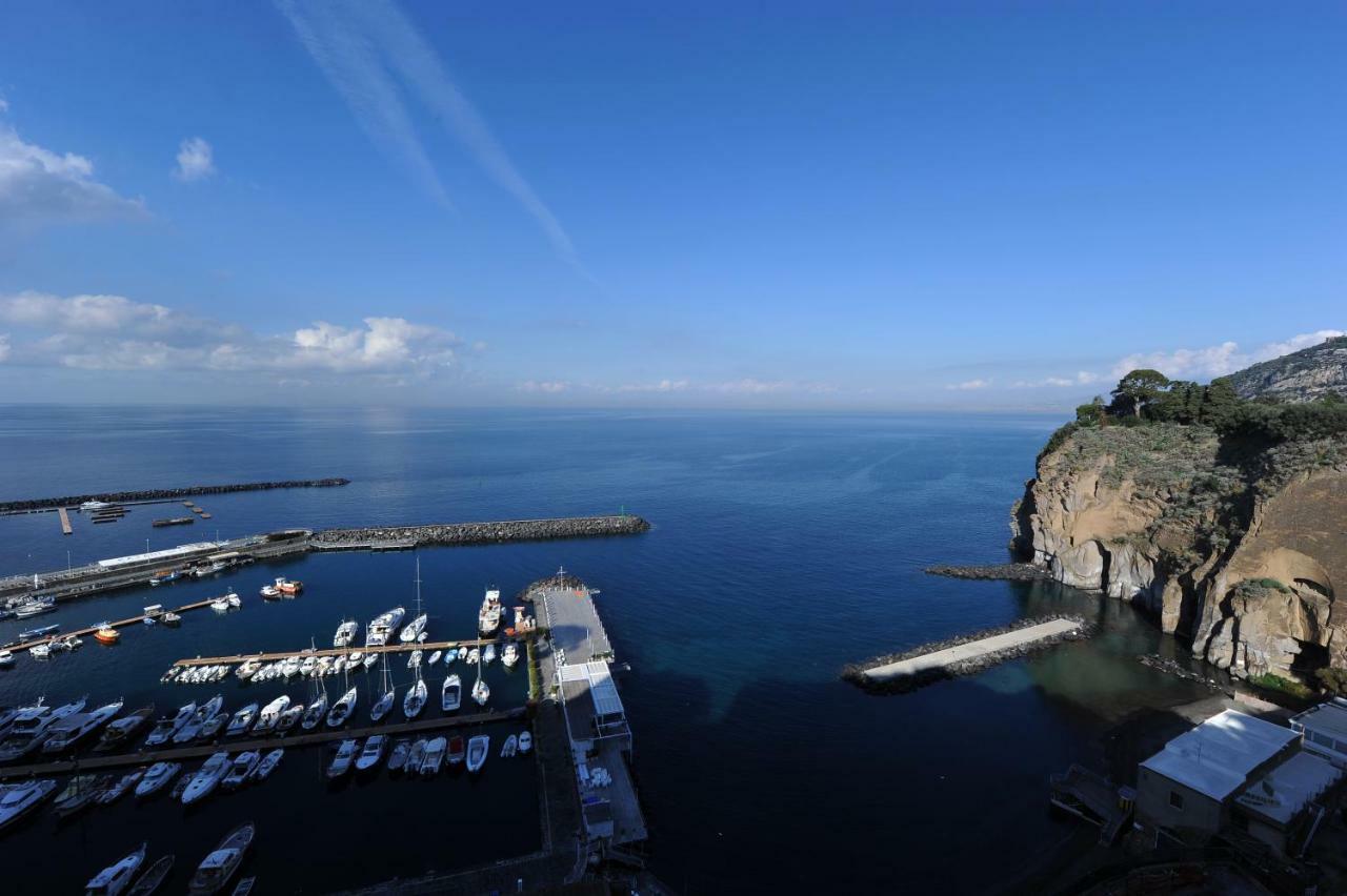 Mavi Apartments Piano di Sorrento Exteriör bild