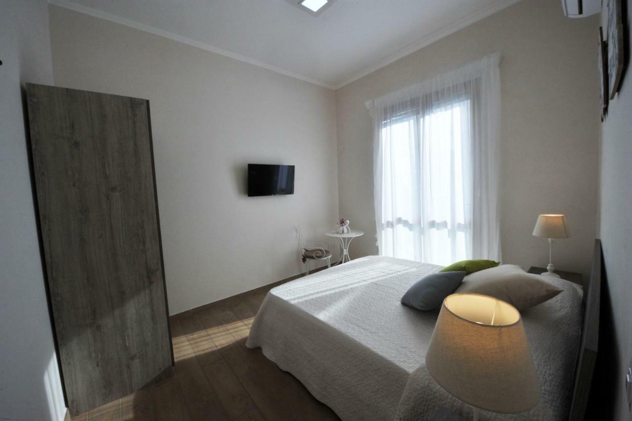 Mavi Apartments Piano di Sorrento Exteriör bild